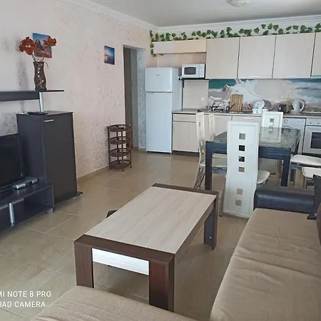 Бадемите Апартаменти Под Наем Apartment