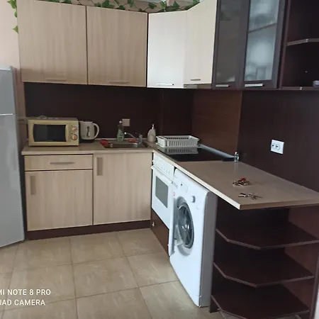 Apartment Бадемите Апартаменти Под Наем